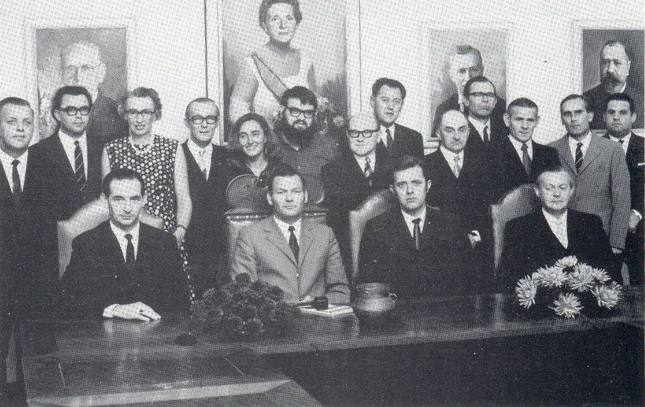 Foto van de gemeenteraad (1970). Rechtsonder: Anton Cillessen.